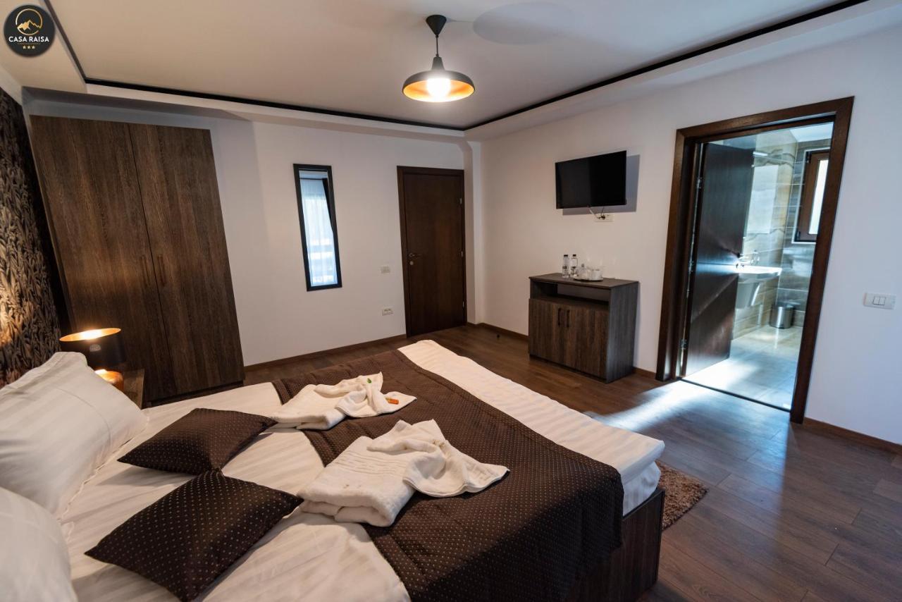 Casa Raisa Hotel Busteni Luaran gambar