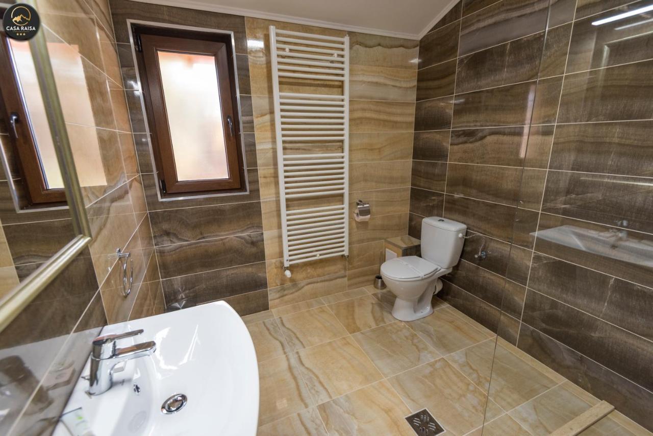 Casa Raisa Hotel Busteni Luaran gambar